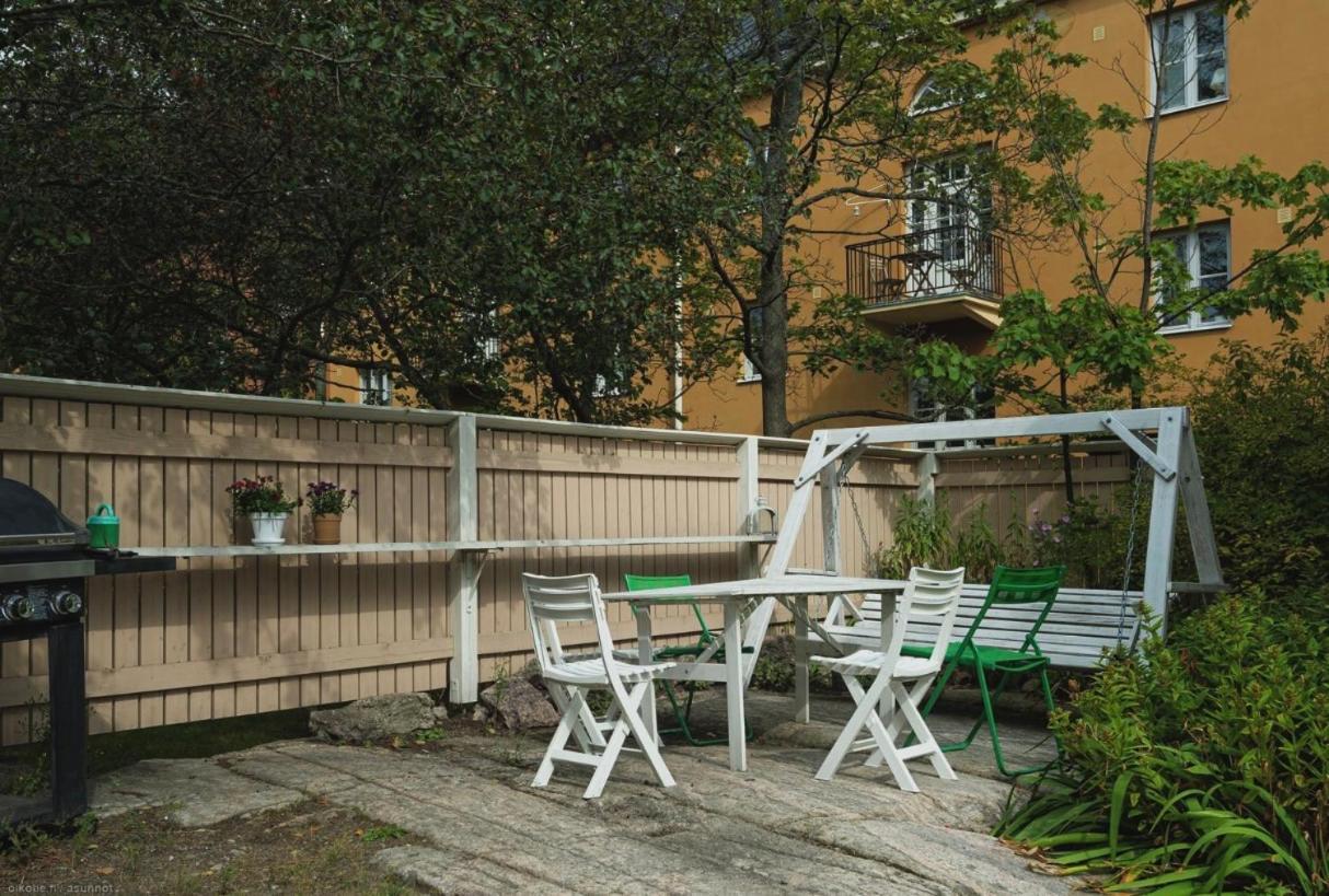 Wooden House Studio With Shared Garden Helsinki Dış mekan fotoğraf