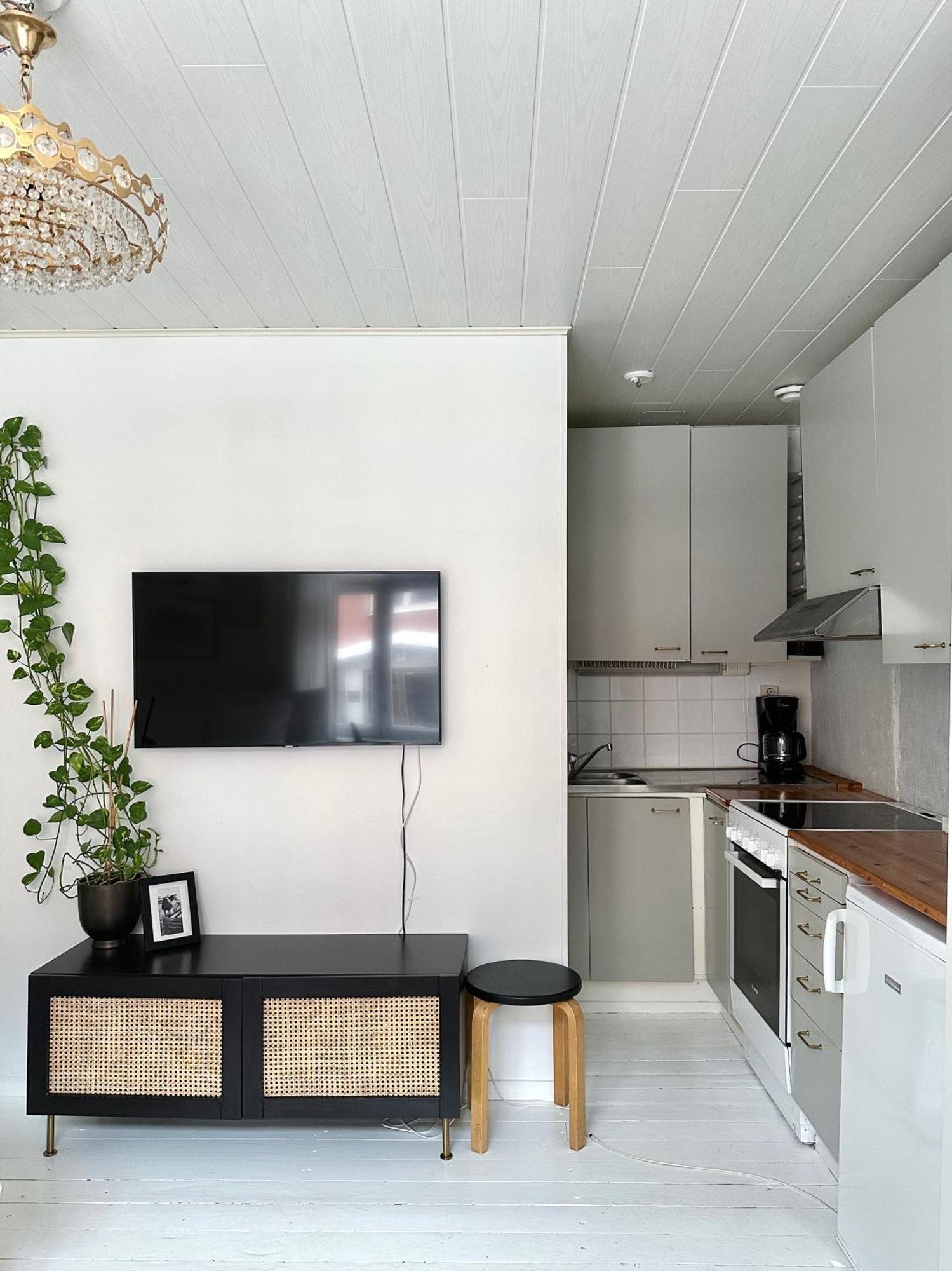 Wooden House Studio With Shared Garden Helsinki Dış mekan fotoğraf